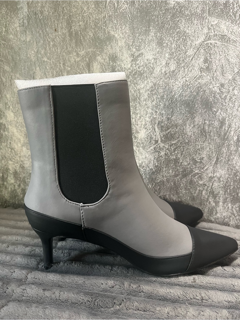 Journee Collection Two-Tone Gray and Black Pointed Chelsea Bootie